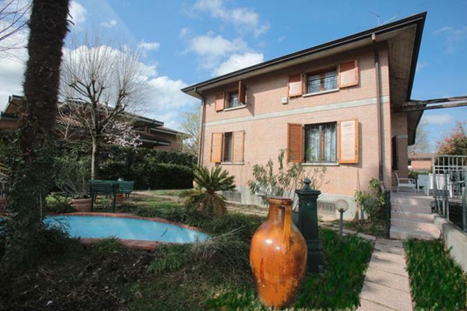 B&B Villa Luisa Reggio nell'Emilia Buitenkant foto